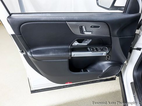 Used 2023 Mercedes-Benz GLB 250 GLB 250 image 22