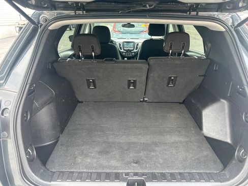 Used 2018 Chevrolet Equinox LT FWD image 11