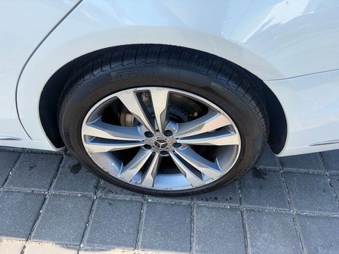 Used 2019 Mercedes-Benz S 560 4MATIC Sedan image 11