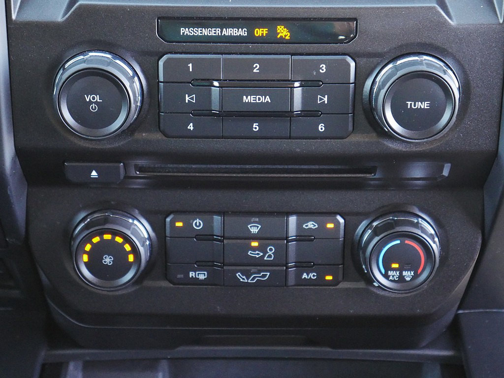 Used 2018 Ford F150 XL w/ Equipment Group 101A Mid AWD/4WD image 21