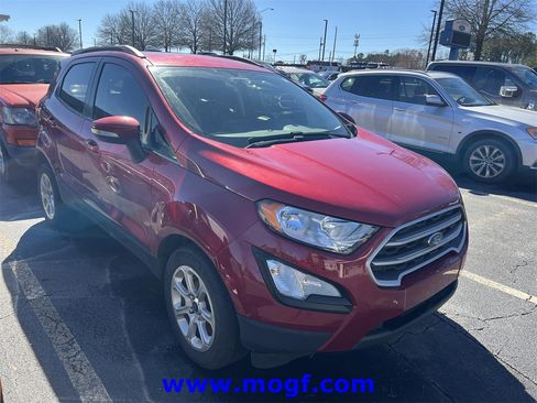 Used 2020 Ford EcoSport SE w/ SE Convenience Package image 4