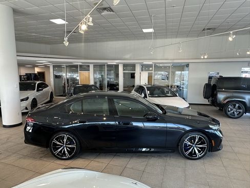 Used 2024 BMW i5 M60 w/ Executive Package image 2