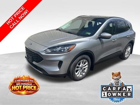 Used 2021 Ford Escape SE w/ Convenience Package image 2