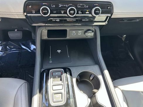 Certified 2025 Honda Pilot EX-L image 27