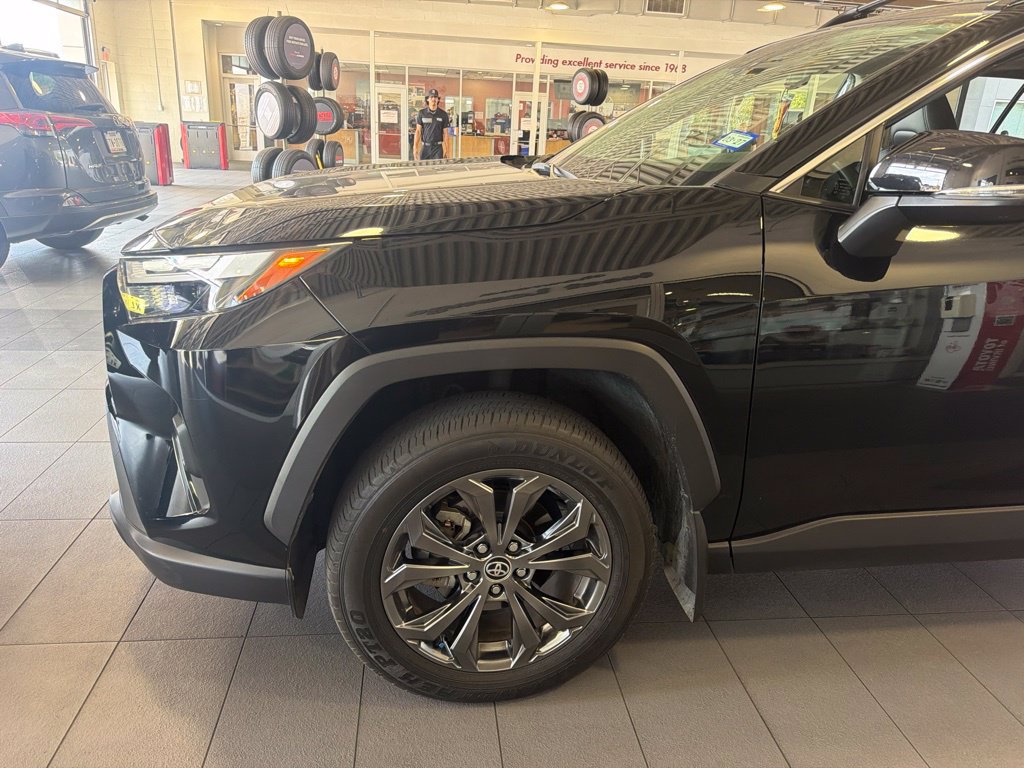 Used 2024 Toyota RAV4 XLE Premium AWD/4WD image 2