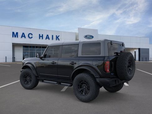 New 2026 Ford Bronco Badlands image 4