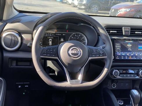New 2025 Nissan Versa SR w/ Trunk Package image 13