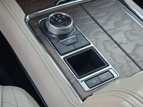 Used 2021 Ford Expedition Max Platinum image 24