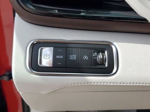 New 2026 Buick Enclave Avenir w/ Super Cruise Package FWD image 30