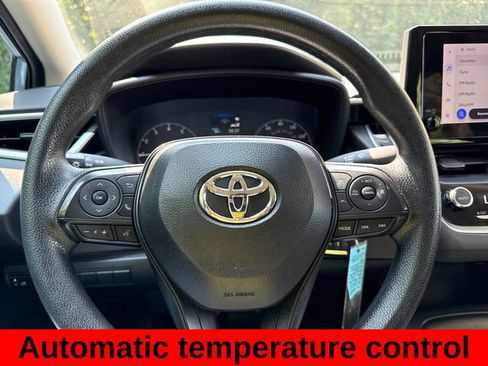 Used 2024 Toyota Corolla LE FWD image 16