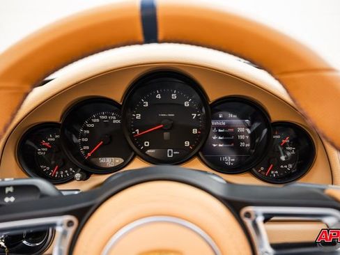 Used 2012 Porsche 911 Carrera image 9