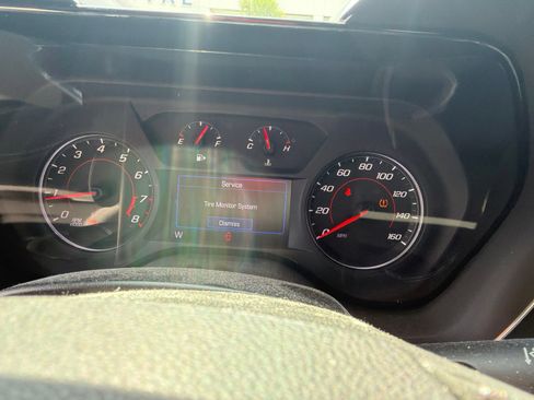 Used 2019 Chevrolet Camaro LS RWD image 11