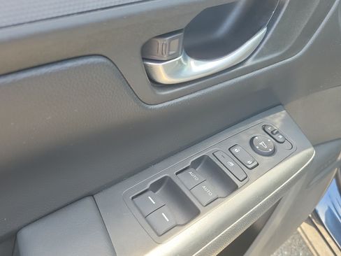 Used 2024 Honda CR-V EX image 19