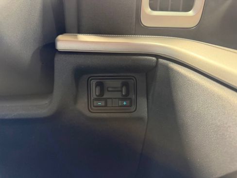Certified 2025 Ford Expedition Max Active AWD/4WD image 36
