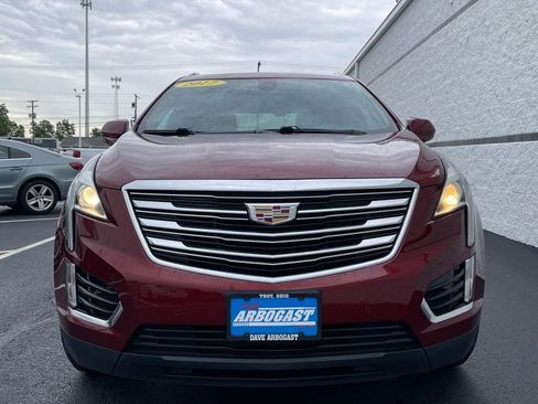 Used 2017 Cadillac XT5 Luxury w/ Driver Awareness Package FWD image 13