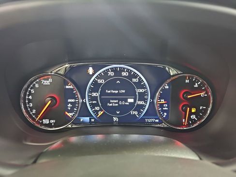 Used 2023 GMC Acadia AT4 w/ Technology Package image 28