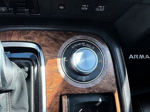 Certified 2024 Nissan Armada SL AWD/4WD image 44