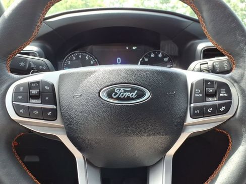 Used 2024 Ford Explorer Timberline w/ Timberline Technology Package AWD/4WD image 29