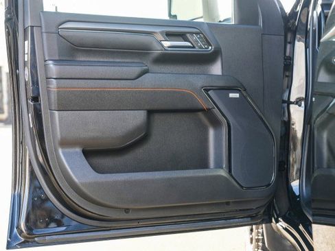 Used 2024 GMC Sierra 2500 AT4 w/ AT4 Premium Plus Package image 27