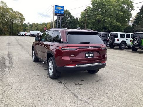New 2025 Jeep Grand Cherokee Laredo w/ Luxury Tech Group I image 5