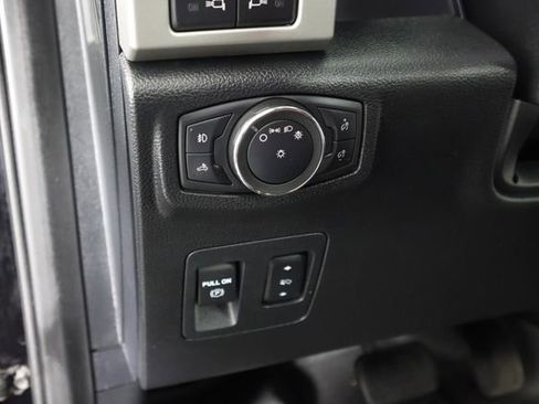 Used 2019 Ford F150 Lariat w/ Equipment Group 502A Luxury image 41