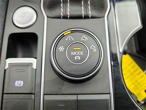 Used 2021 Volkswagen Atlas SEL image 29