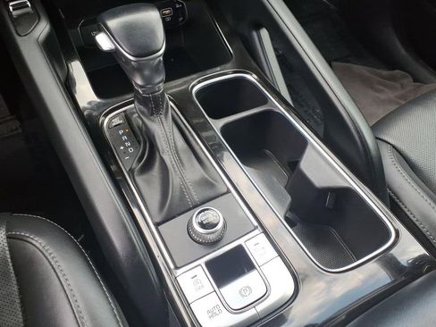 Used 2020 Kia Telluride S FWD image 13