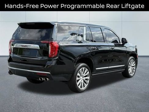 Used 2022 GMC Yukon Denali AWD/4WD image 3