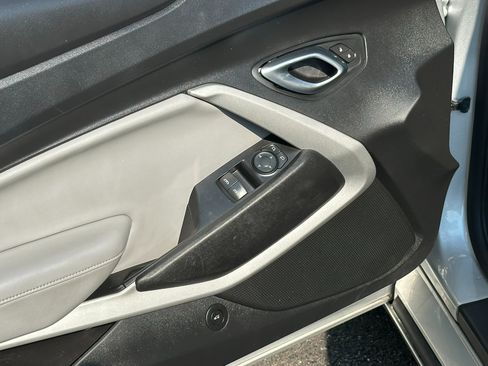 Used 2018 Chevrolet Camaro LT w/ RS Package image 25