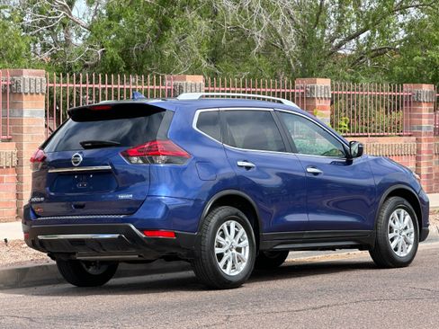 Used 2019 Nissan Rogue S w/ Special Edition Package image 10