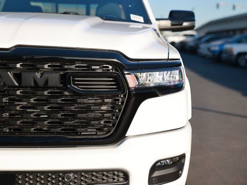 New 2026 RAM 1500 4x4 Crew Cab image 5