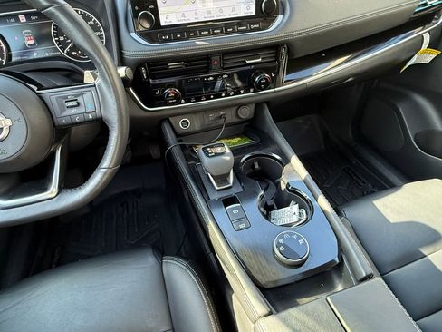 Used 2023 Nissan Rogue SL w/ SL Premium Package AWD/4WD image 14