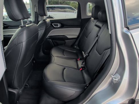 Used 2022 Jeep Compass Limited AWD/4WD image 22