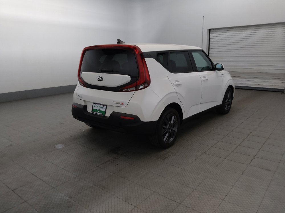 Used 2021 Kia Soul S FWD image 9
