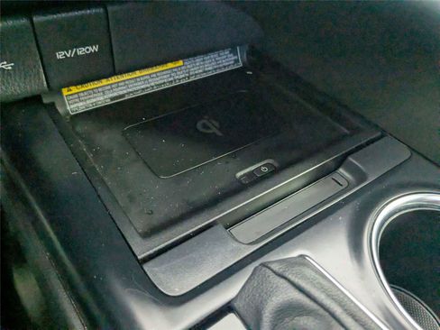 Used 2020 Toyota Camry XSE FWD image 25