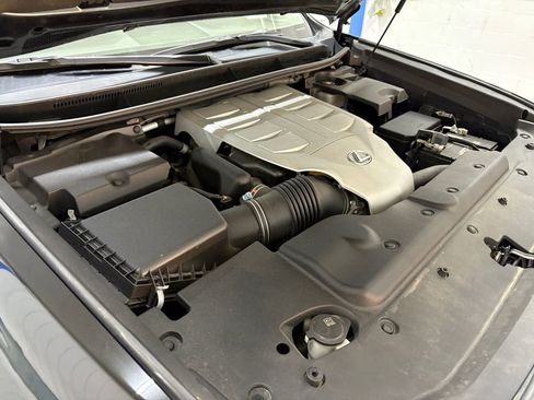 Used 2019 Lexus GX 460 Premium w/ Premium Package image 26