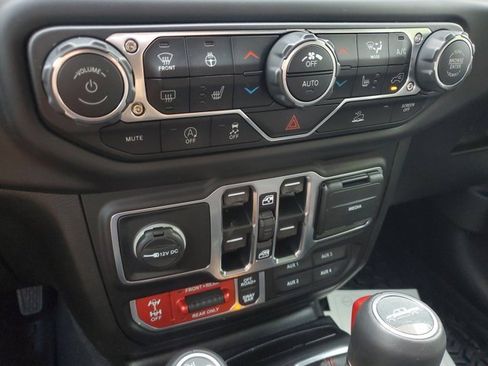 Used 2020 Jeep Gladiator Rubicon image 31