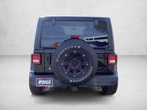 Used 2021 Jeep Wrangler Unlimited Sport image 3