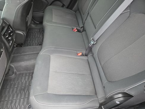 Certified 2023 Jeep Grand Cherokee Laredo AWD/4WD image 23