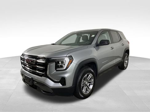 Used 2025 GMC Terrain Elevation AWD/4WD image 4