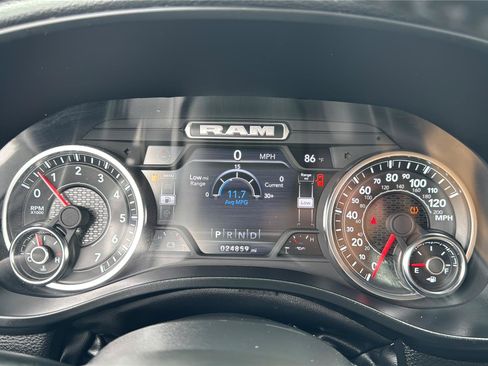 Used 2023 RAM 1500 Laramie AWD/4WD image 25