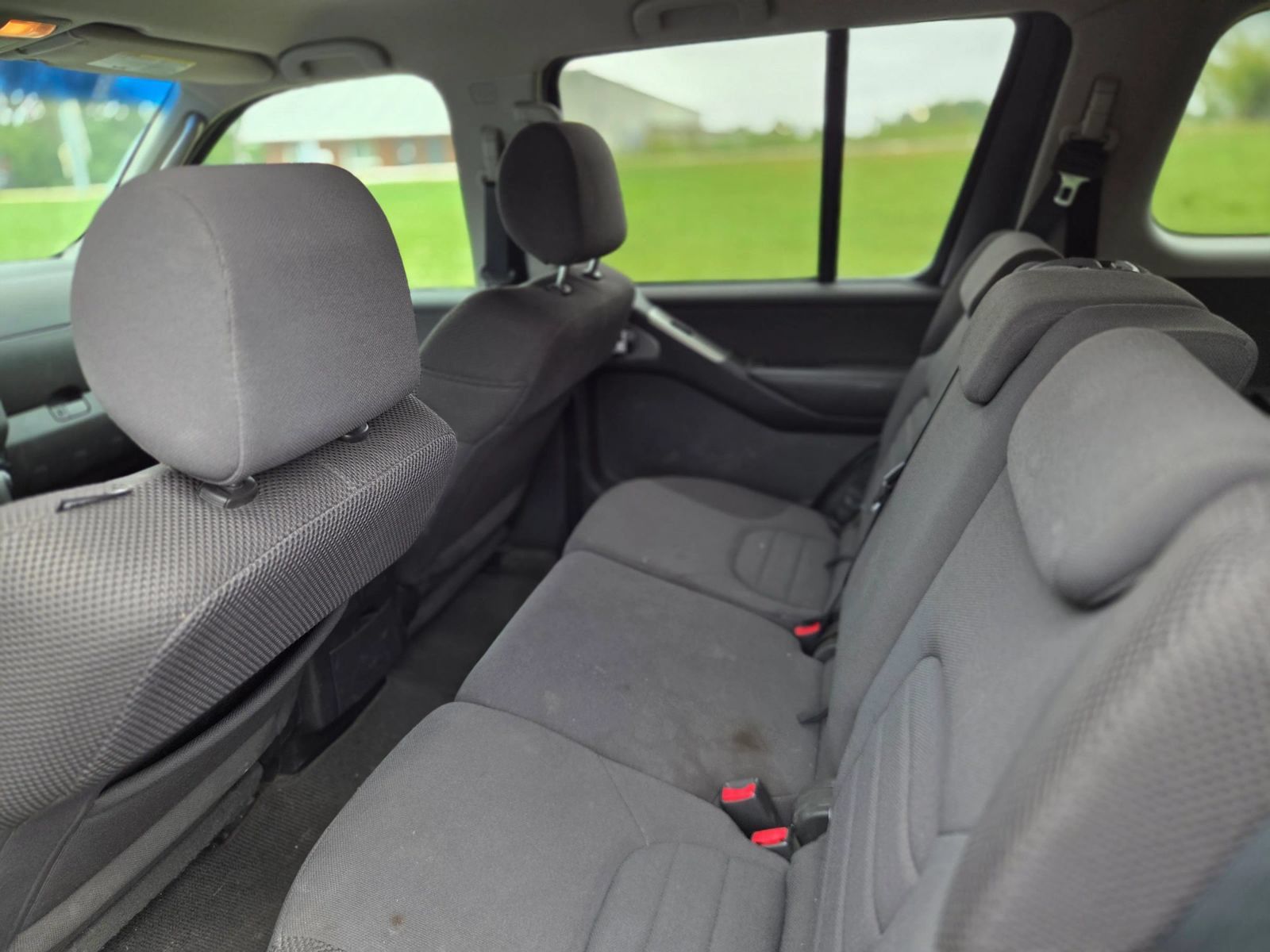 Used 2009 Nissan Pathfinder S AWD/4WD image 8