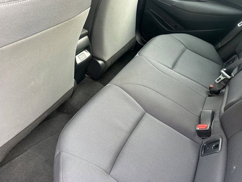 Used 2023 Toyota Corolla LE FWD image 8
