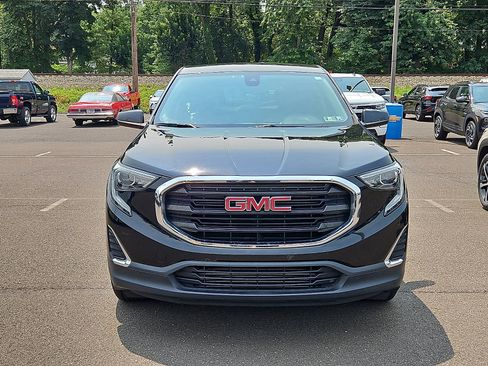 Used 2020 GMC Terrain SLE FWD image 2