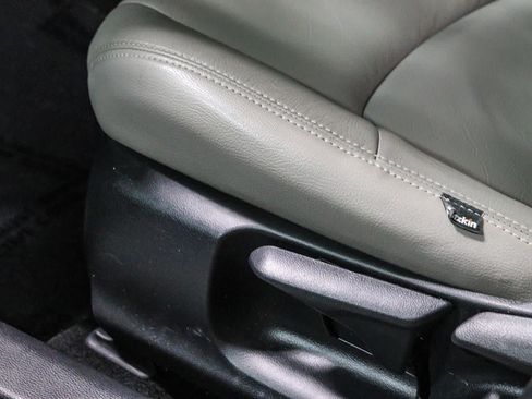 Certified 2020 Toyota Corolla LE w/ Carpet Mat Package (TMS) FWD image 22