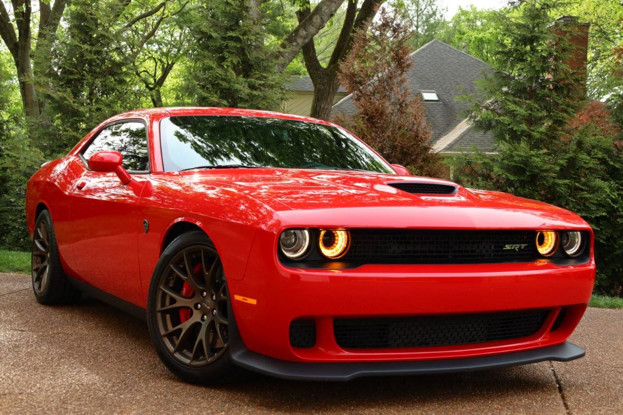 Used 2017 Dodge Challenger SRT Hellcat RWD image 54