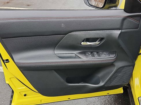 New 2026 Nissan Kicks SR w/ SR Premium Package image 9