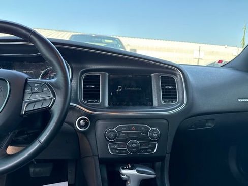 Used 2017 Dodge Charger SXT w/ Plus Group RWD image 16