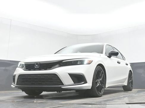 Used 2024 Honda Civic Sport image 31