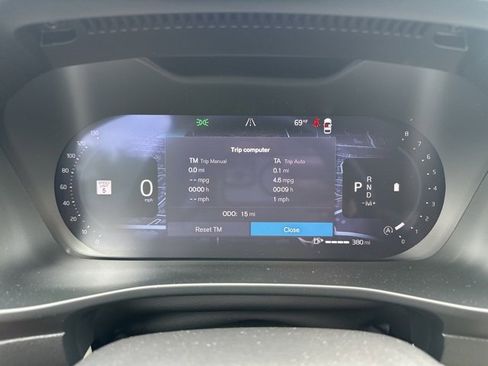 New 2026 Volvo XC40 B5 Plus w/ Protection Package Premier image 16